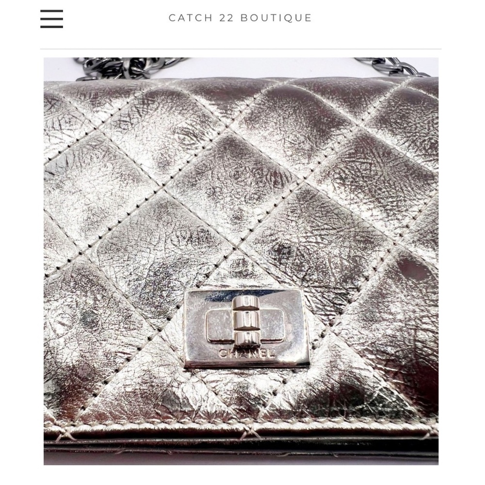 Chanel Metallic Silver Quilted Leather 2.55 Reissue L Yen Continental WOC - Picture 5 of 10